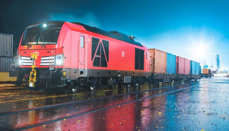 Siemens Mobility dostarczy do DB 50 lokomotyw Vectron Dual Mode