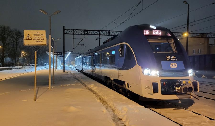 Pierwsze zespoły trakcyjne Pesy dla ČD pojechały do Czech i Austrii [zdjęcia]