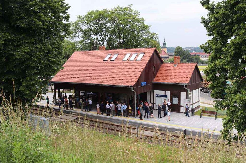 PLK zaprojektują odbudowę peronu przy linii z Głuchołaz do Czech