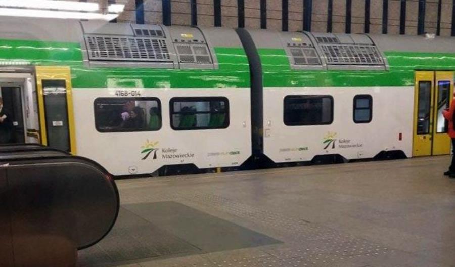 Pierwsze piętrowe Sundecki Pesy już na torach 