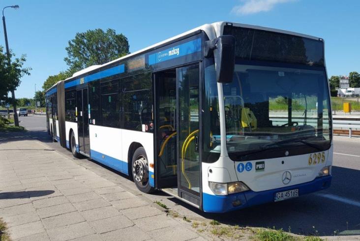 Przewozy Regionalne wzmacniają obsługę Helu autobusami Przewozy Regionalne wzmacniają obsługę Helu autobusami