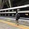 Chiński pociąg dużych prędkości jako „jeżdżący hotel” [zdjęcia]