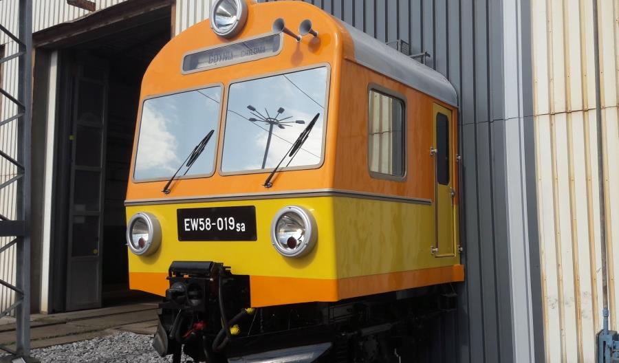Czoło EW58 ozdobiło elektrowozownię PKP SKM Trójmiasto [zdjęcia]