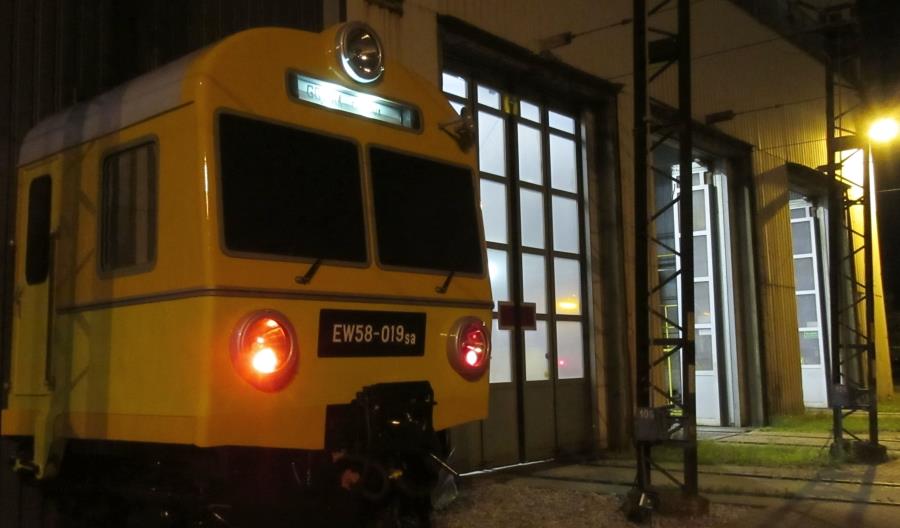 Czoło EW58 ozdobiło elektrowozownię PKP SKM Trójmiasto [zdjęcia]