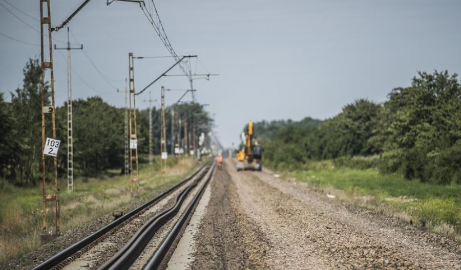 PLK: Prace na E20 trwają [zdjęcia]