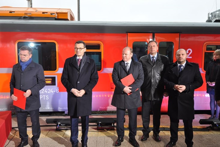 Pierwsze Feniksy przekazane PolRegio
