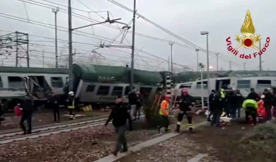 Katastrofa kolejowa pod Mediolanem. Są ofiary śmiertelne