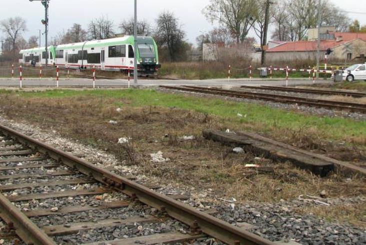 PLK: Prace na linii Ostrołęka – Łapy podzielone na dwa etapy