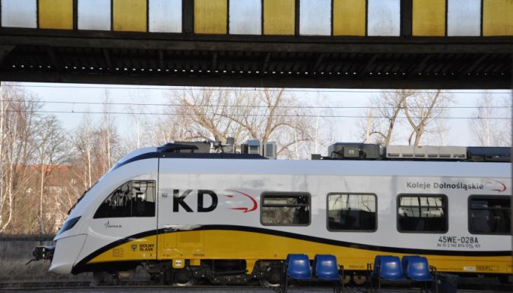 Koleje Dolnośląskie z gwarantowanym dofinansowaniem na 11 pociągów