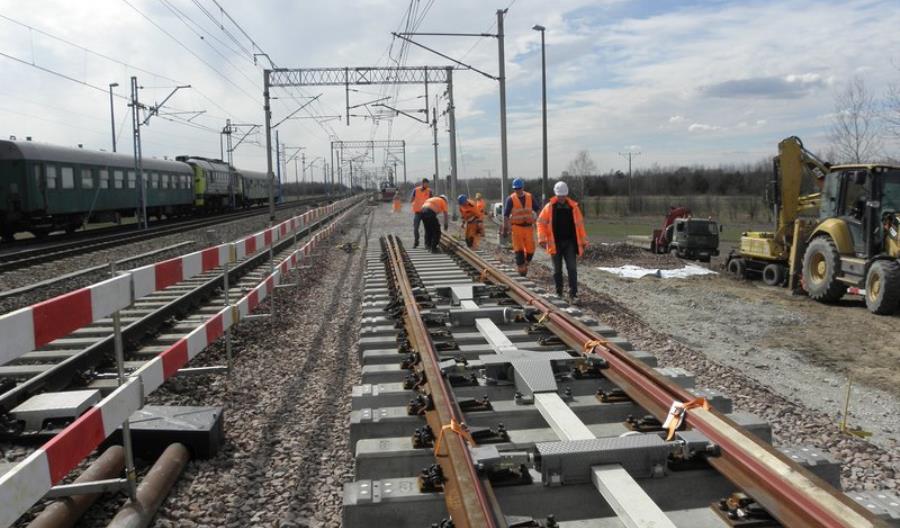 Nowy rozjazd na CMK przystosowany do prędkości 250 km/h