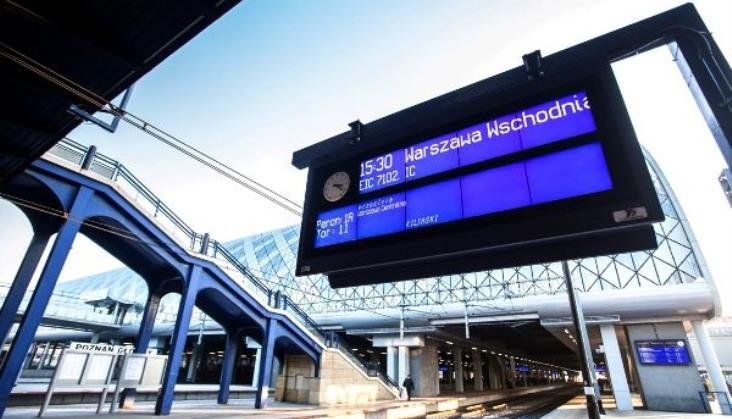 Co z informacją pasażerską PLK? Trzecia próba pod koniec roku