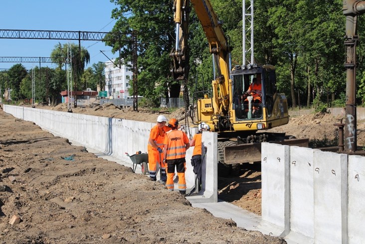 PLK: Dzięki inwestycjom za 200 mln zł kolej pasażerska wróci do Lubina [zdjęcia]