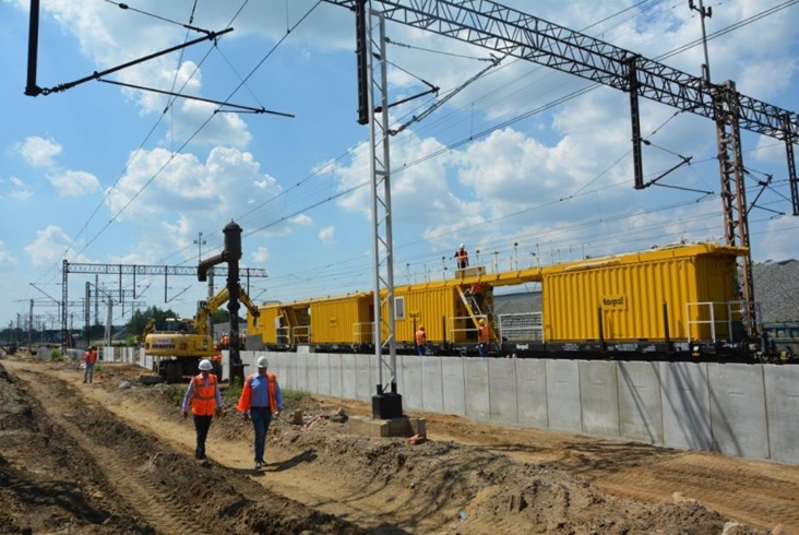 PLK: Dzięki inwestycjom za 200 mln zł kolej pasażerska wróci do Lubina [zdjęcia]