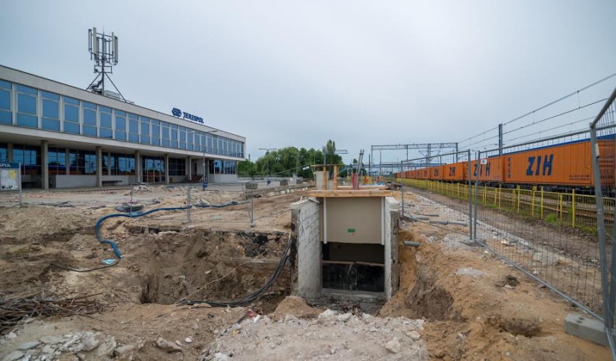 PLK chwali się postępami w modernizacji odcinka E20 Siedlce – Terespol [zdjęcia]