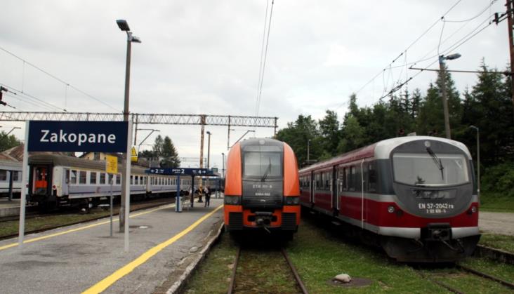 Priorytet pociągów PKP IC pogorszył rozkład jazdy między Nowym Targiem a Zakopanem