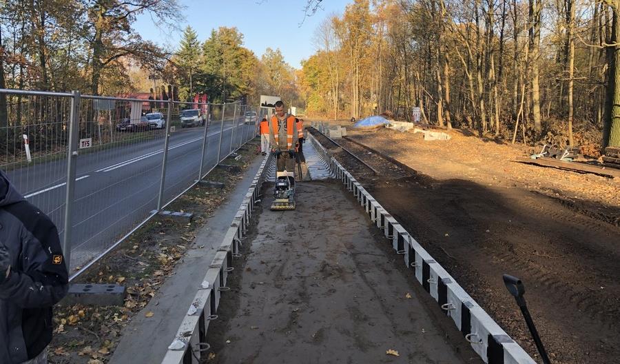 Koszalińscy wąskotorowcy rozbudowują gnieźnieńską kolejkę [zdjęcia]
