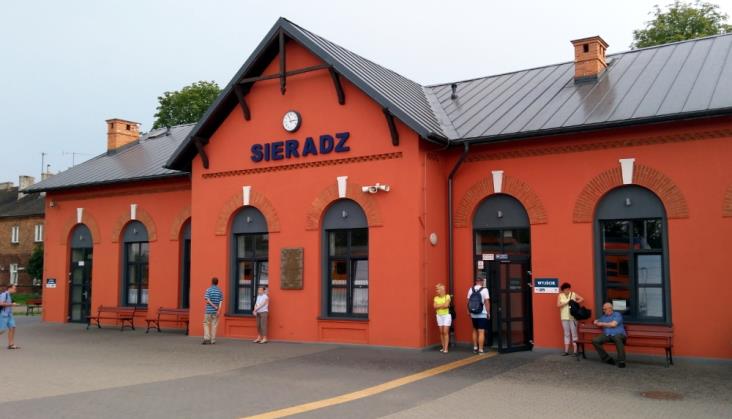 Łódź – Sieradz: W autobusie zastępczym drożej niż w pociągu