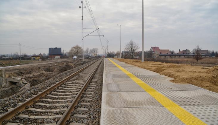 Pociągi z Legnicy do Lubina ominą cztery nowoczesne przystanki i stację