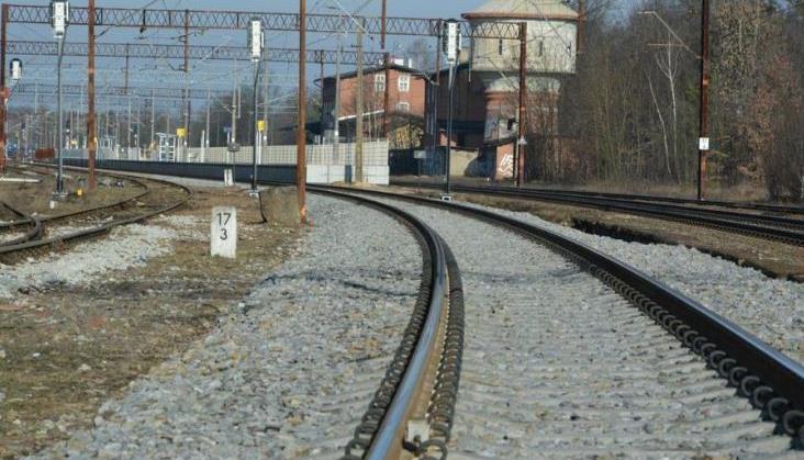 Reaktywacja pociągów z Wrocławia do Krotoszyna pod znakiem zapytania. Osunął się nasyp