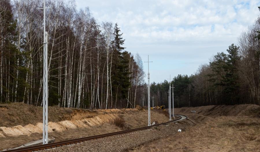 Maszyna PUN układa tor na odcinku Działdowo – Olsztyn