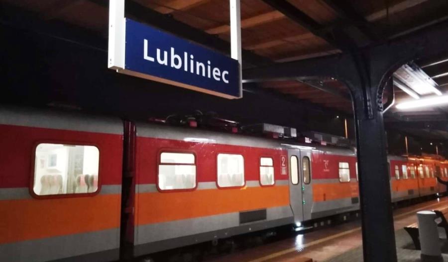 Nowe standardy oznaczeń PKP PLK: Mniejsze tablice, ale więcej