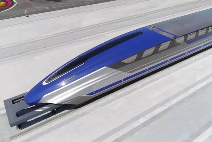 CRRC pokazało swój nowy magnetyczny pociąg [zdjęcia]