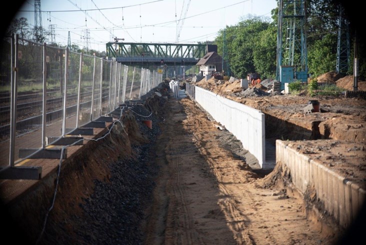 Trwa modernizacja linii kolejowej z Lubina do Rudnej Gwizdanów