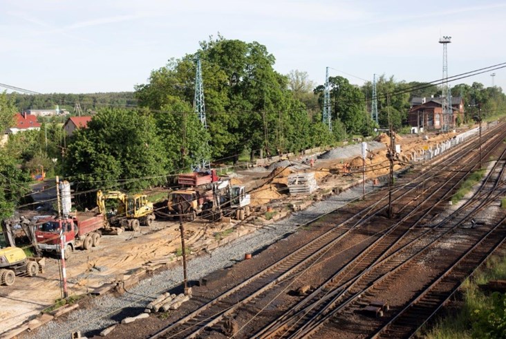 Trwa modernizacja linii kolejowej z Lubina do Rudnej Gwizdanów