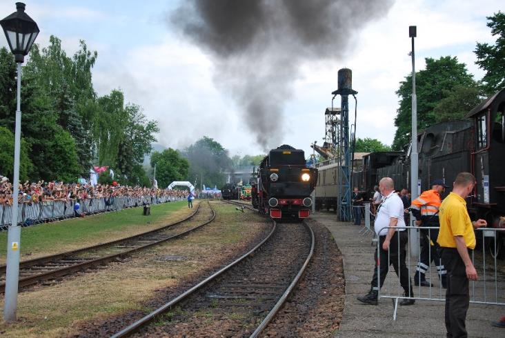 „Parowozjada” – powrót w przeszłość pociągiem retro „Parowozjada” – powrót w przeszłość pociągiem retro