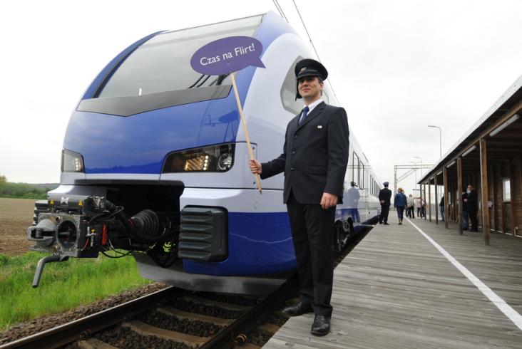 Umowa na produkcję dwunastu Flirtów dla PKP Intercity podpisana Umowa na produkcję dwunastu Flirtów dla PKP Intercity podpisana