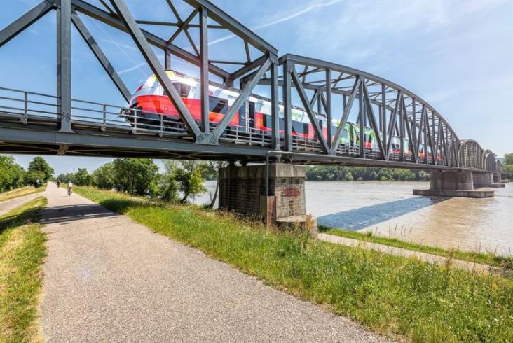 Akumulatorowy Desiro ÖBB Cityjet eco rozpoczyna kursowanie w Austrii Akumulatorowy Desiro ÖBB Cityjet eco rozpoczyna kursowanie w Austrii