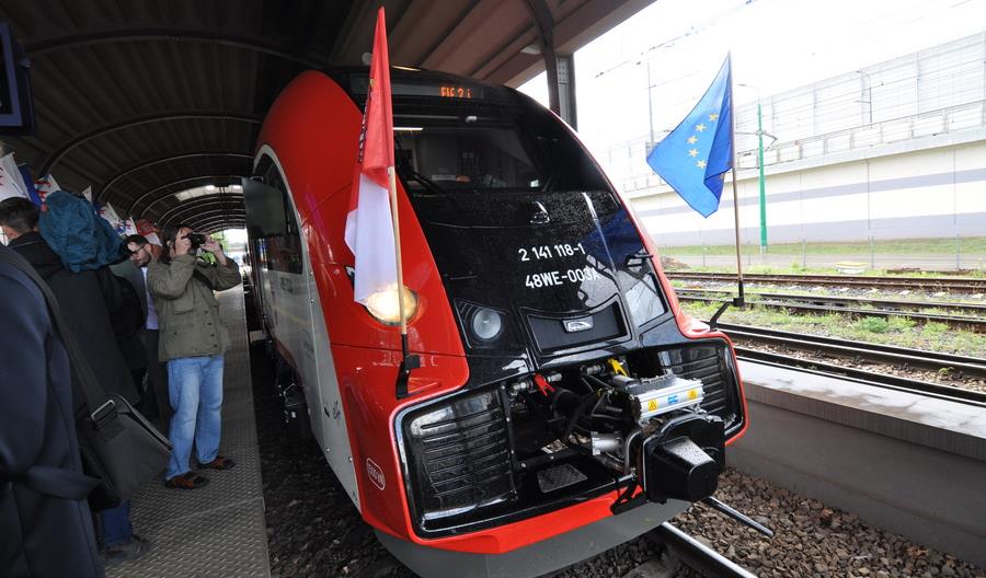 Pierwszy Elf2 dla Kolei Wielkopolskich pojechał w trasę z pasażerami [zdjęcia] [relacja]