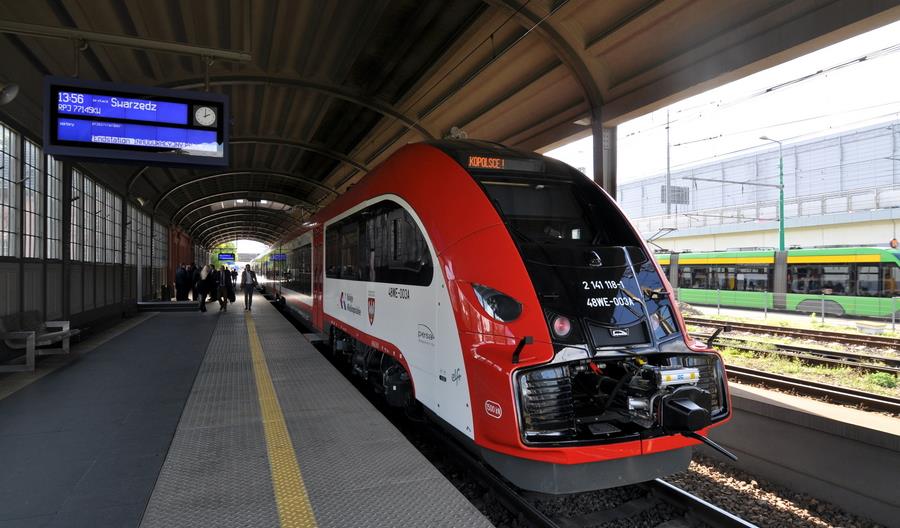 Pierwszy Elf2 dla Kolei Wielkopolskich pojechał w trasę z pasażerami [zdjęcia] [relacja]
