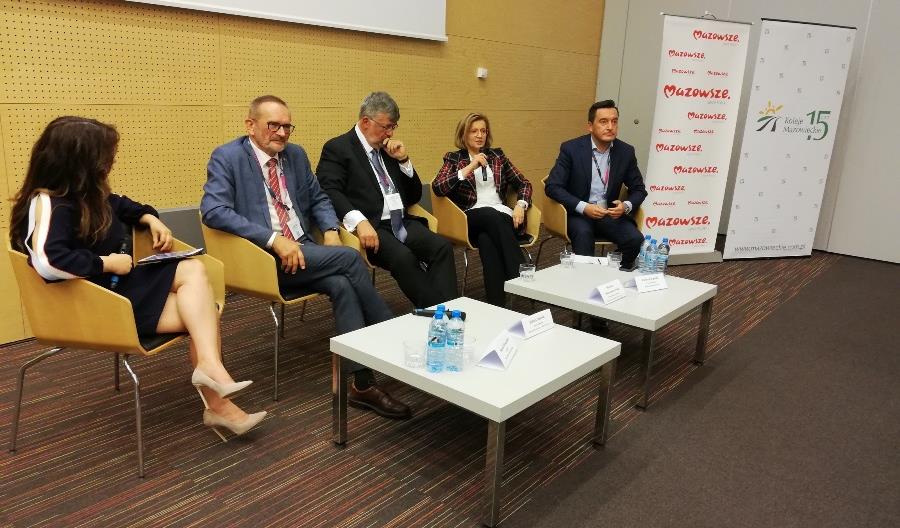 Wczoraj, dziś i jutro, samorządowe przewozy pasażerskie na Mazowszu – 15 lat działalności Kolei Mazowieckich