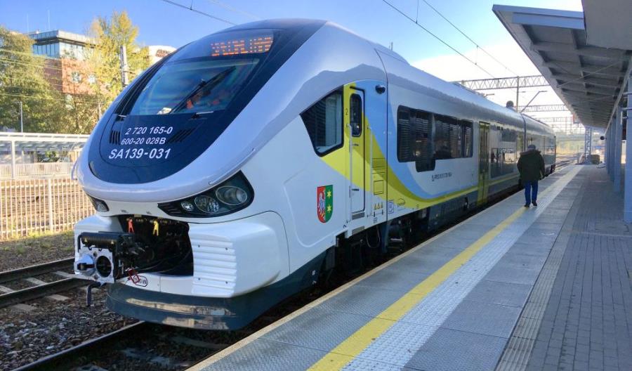 Pociągi zamiast kar. Pierwszy z dodatkowych Linków dla lubuskiego wyjechał na tory