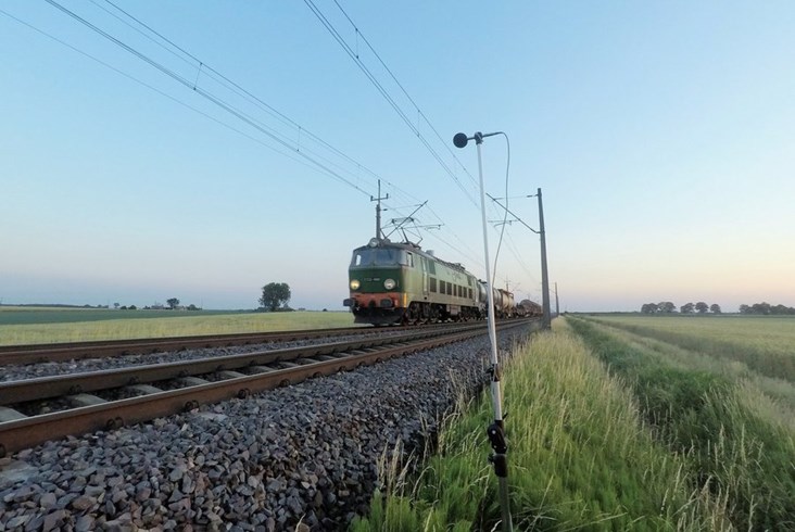 PKP PLK sprawdza poziom hałasu przy liniach kolejowych