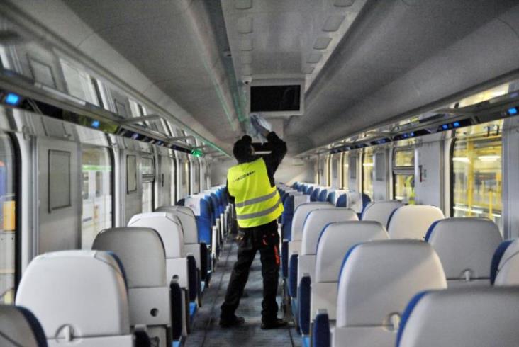 Więźniowie będą sprzątać wagony PKP Intercity. „Innowacja na skalę europejską" Więźniowie będą sprzątać wagony PKP Intercity. „Innowacja na skalę europejską"