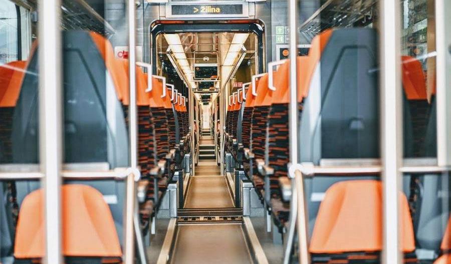 Koleje Słowackie pokazały nowy elektryczny zespół trakcyjny od Skody [zdjęcia]
