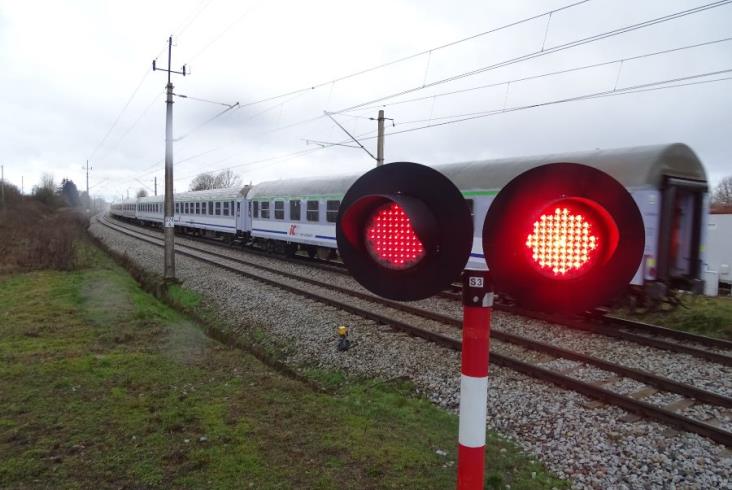 PLK zwiększyły bezpieczeństwo na 120 przejazdach Warmii i Mazur PLK zwiększyły bezpieczeństwo na 120 przejazdach Warmii i Mazur