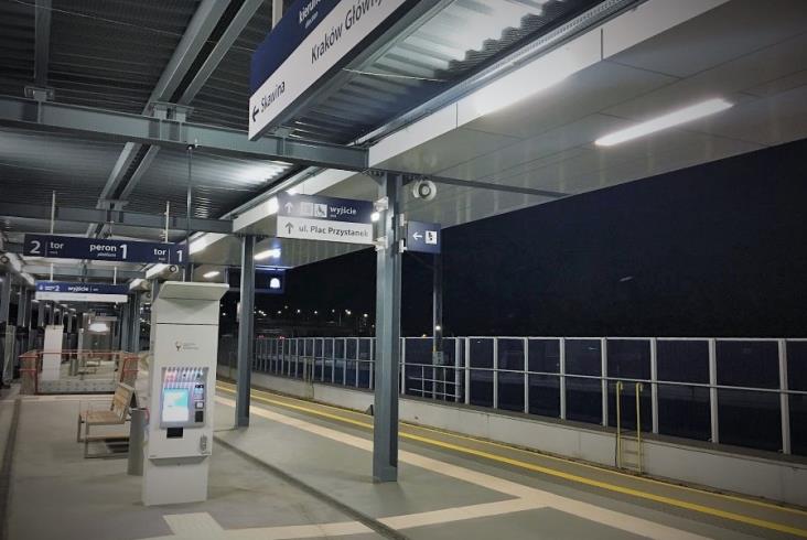 Już 12 tysięcy LED-ów na sieci PKP PLK Już 12 tysięcy LED-ów na sieci PKP PLK
