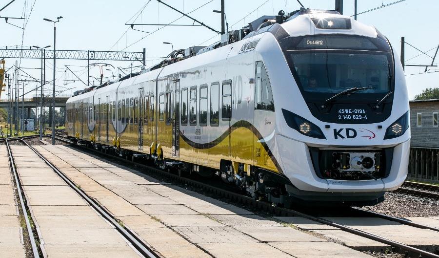 Koleje Dolnośląskie wprowadziły zdalne pouczenia Koleje Dolnośląskie wprowadziły zdalne pouczenia