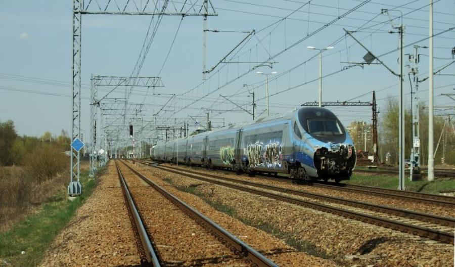 Pendolino wróciło do Polski po wypadku w Niemczech [zdjęcia]