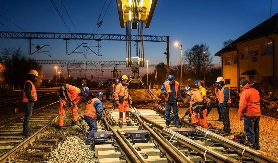 Nowoczesne rozjazdy krzyżowe na Łódzkim Węźle Kolejowym