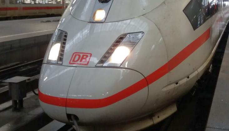 Deutsche Bahn nie wstrzymało pociągów komercyjnych. Teraz chce 10 mld euro wsparcia