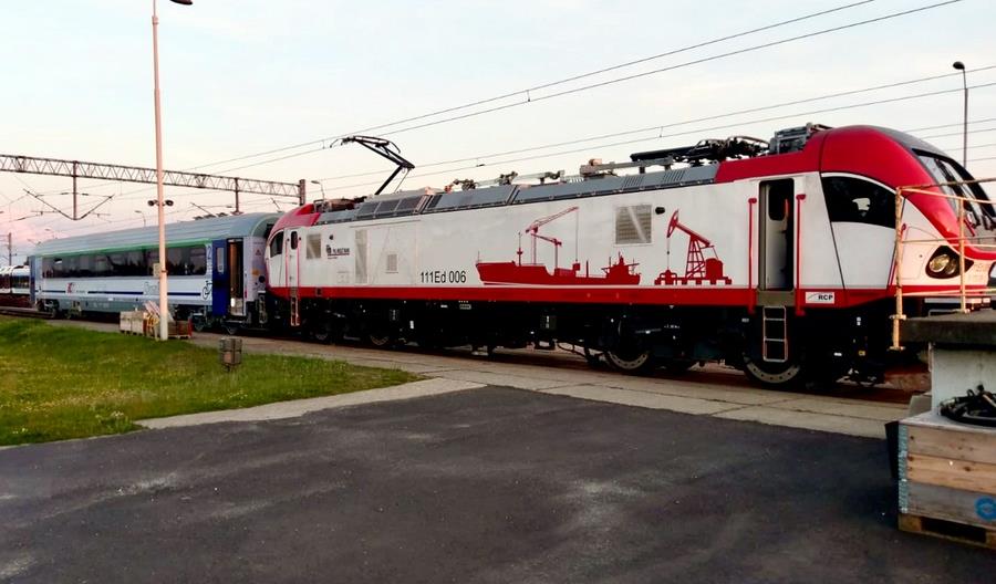 Pierwszy wagon Combo na testach w Żmigrodzie. Kiedy zabierze pasażerów? [zdjęcia]