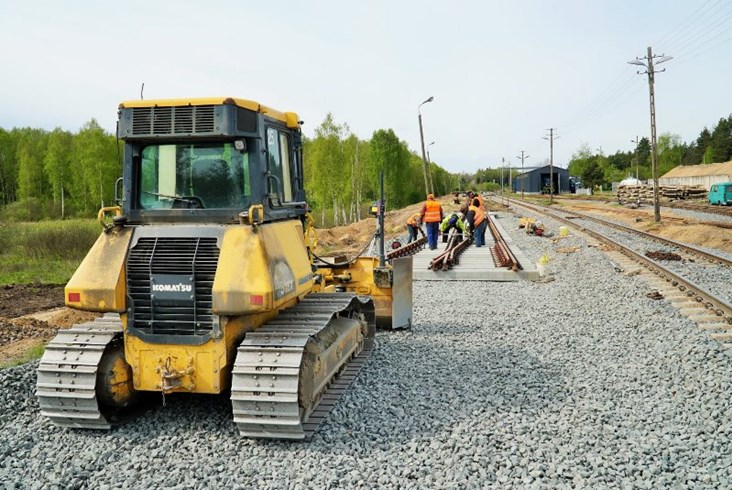 PKP PLK kontynuuje prace na szerokotorowej linii 59 na Podlasiu [zdjęcia]