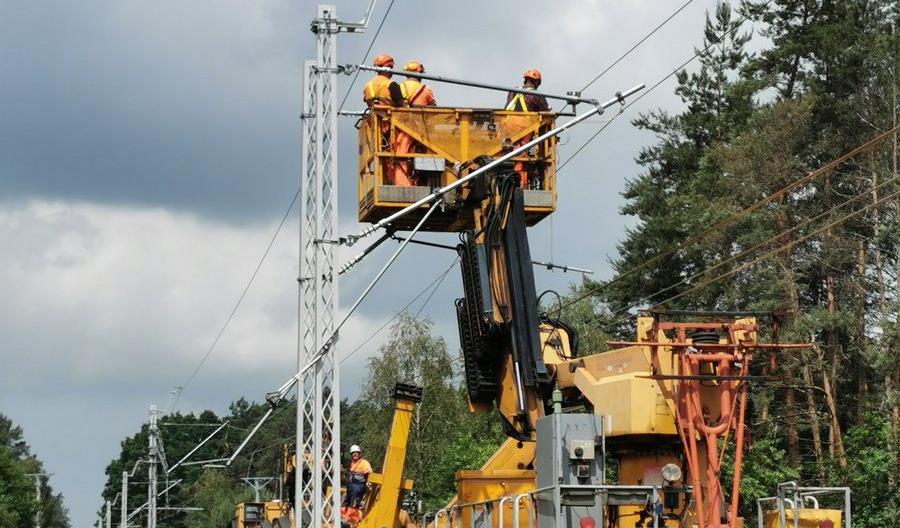 25 kilometrów linii 71 na Podkarpaciu z siecią trakcyjną [zdjęcia]