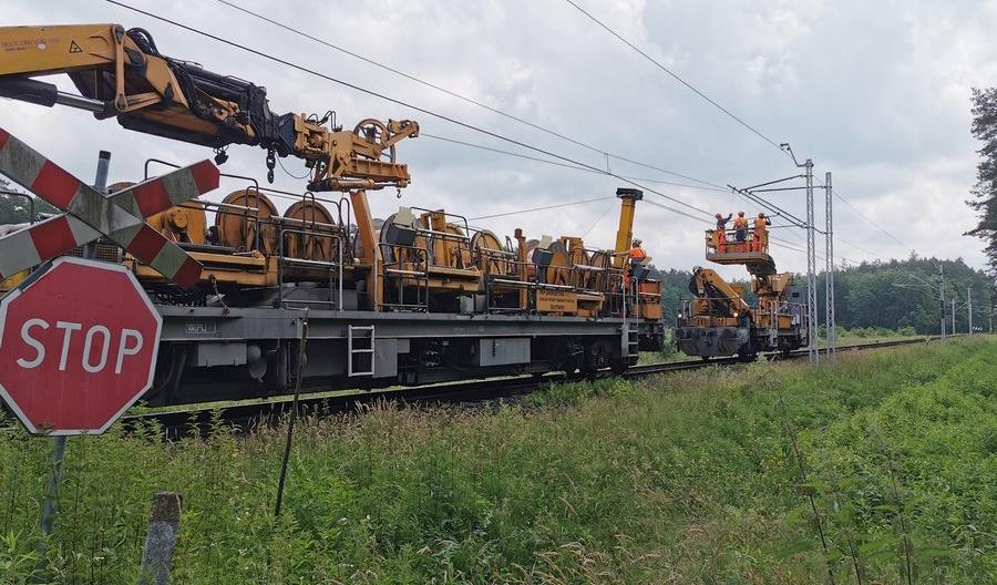 25 kilometrów linii 71 na Podkarpaciu z siecią trakcyjną [zdjęcia]