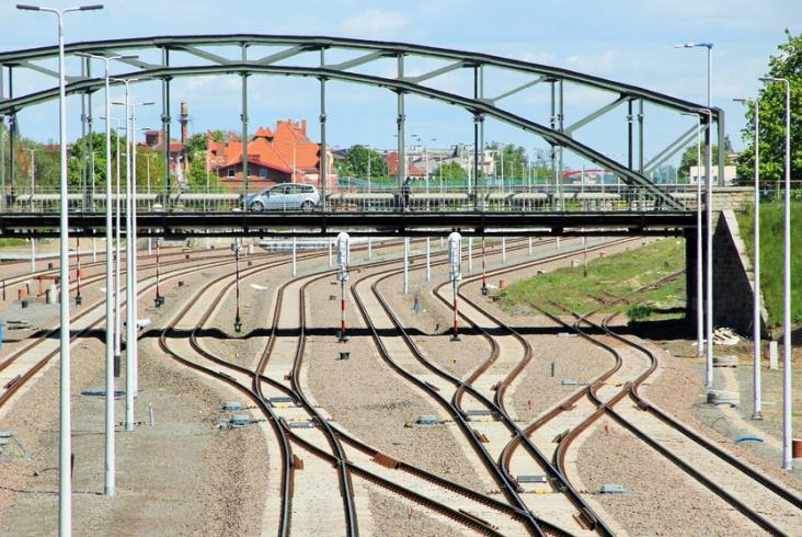 Komunikacja zastępcza za pociągi między Malborkiem a Kwidzynem raczej do końca roku Komunikacja zastępcza za pociągi między Malborkiem a Kwidzynem raczej do końca roku