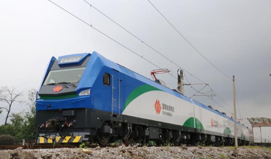 CRRC zaprezentowało sześcioczłonową lokomotywę towarową o mocy 28,8 MW